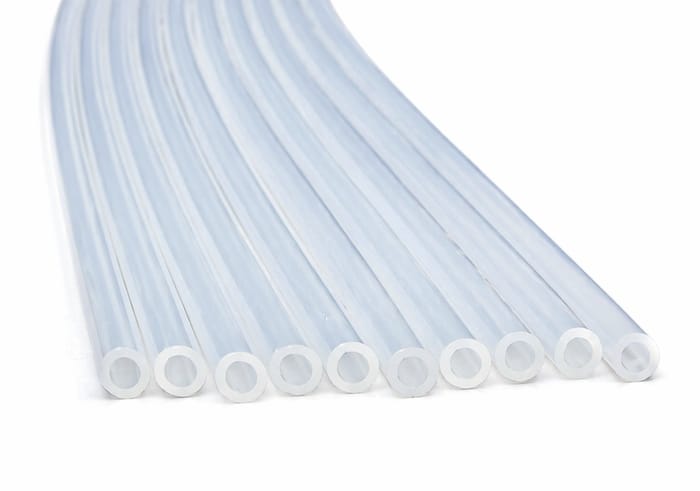 Conjunto de tuberías plásticas transparentes flexibles de pequeño diámetro